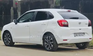 Toyota Starlet 2021 Blanc