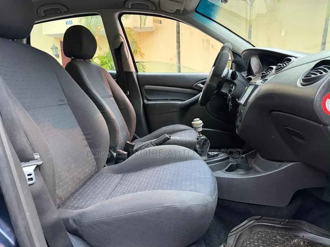 Ford Focus 2004 Bleu