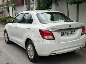 Suzuki Dzire 2024 Blanc