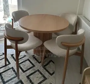 Table À Manger