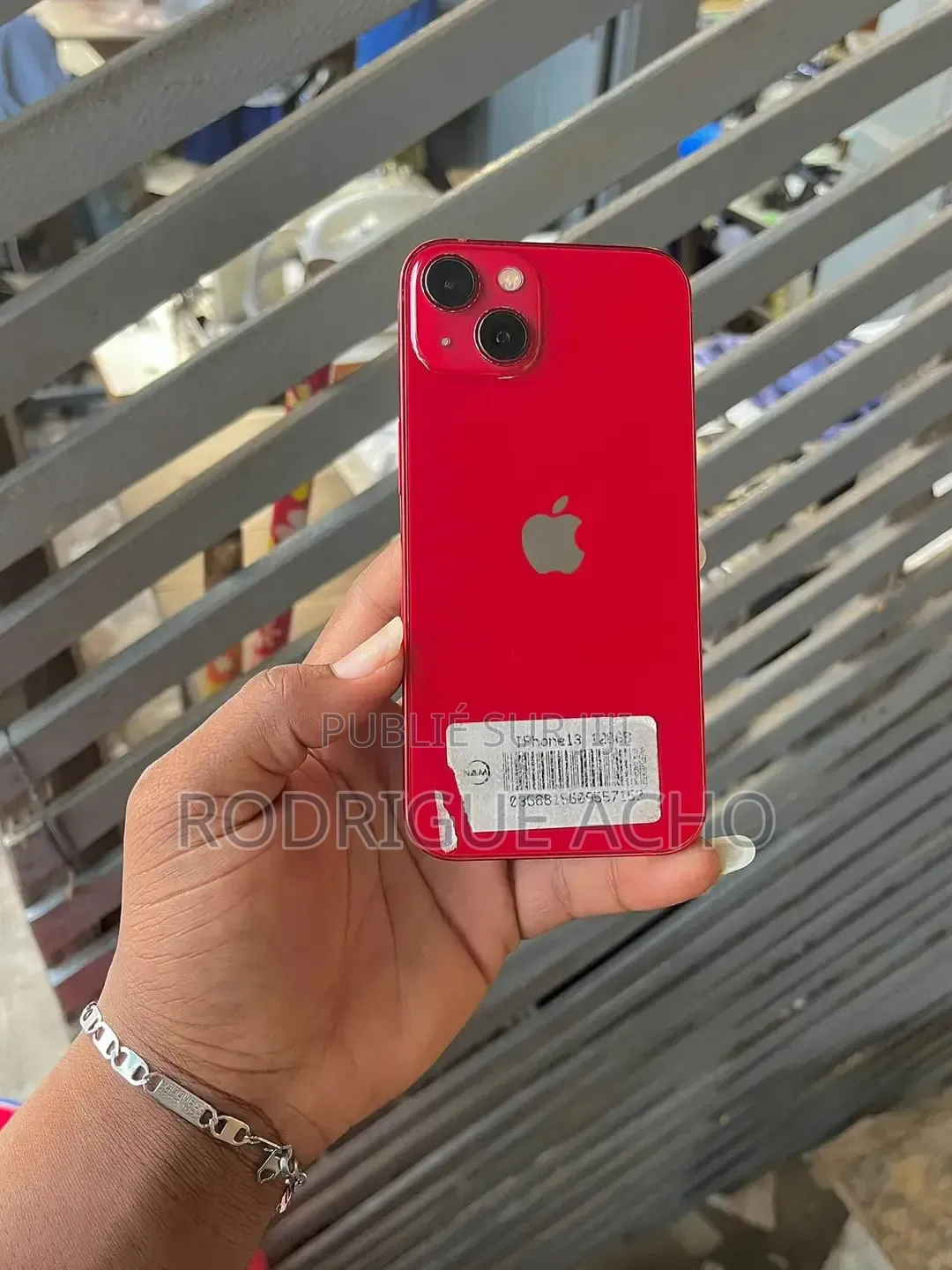 Nouveau Apple iPhone 13 256 GB Rouge