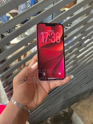 Nouveau Apple iPhone 13 256 GB Rouge