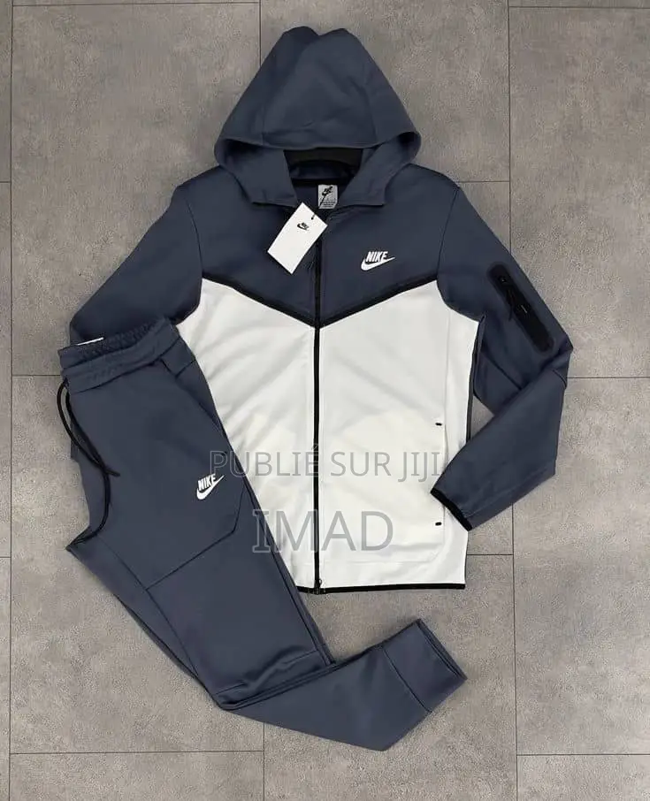 Ensemble De Sport Nike – Élégance Confort