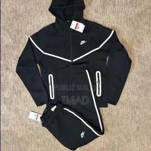 Ensemble De Sport Nike – Élégance Confort