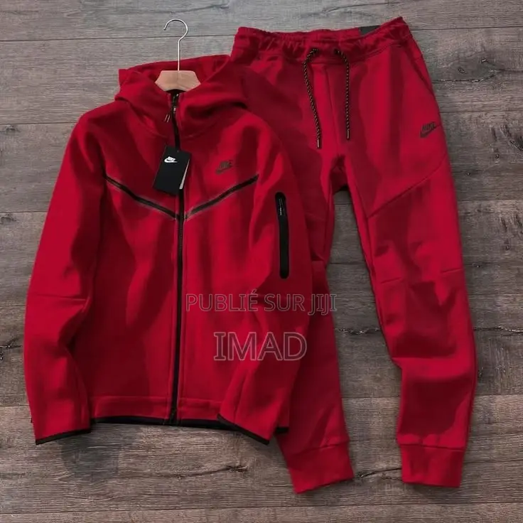 Ensemble De Sport Nike – Élégance Confort