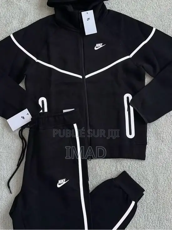 Ensemble De Sport Nike – Élégance Confort