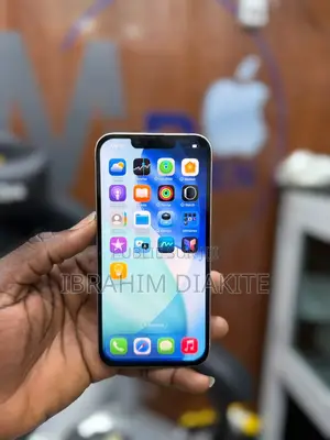 Nouveau Apple iPhone 13 128 GB Autre