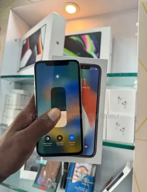 Nouveau Apple iPhone X 64 GB Blanc