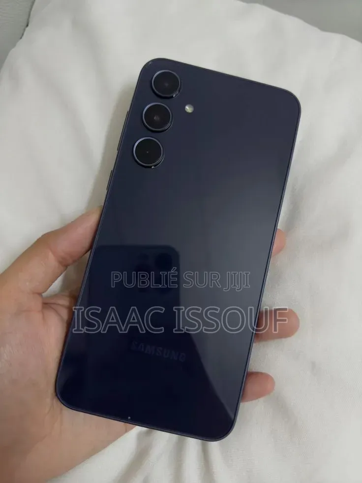 Nouveau Samsung Galaxy A35 128 GB Noir