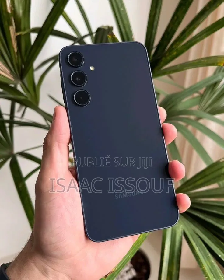 Nouveau Samsung Galaxy A35 128 GB Noir