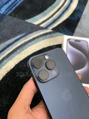 Apple iPhone 15 Pro 128 GB Noir