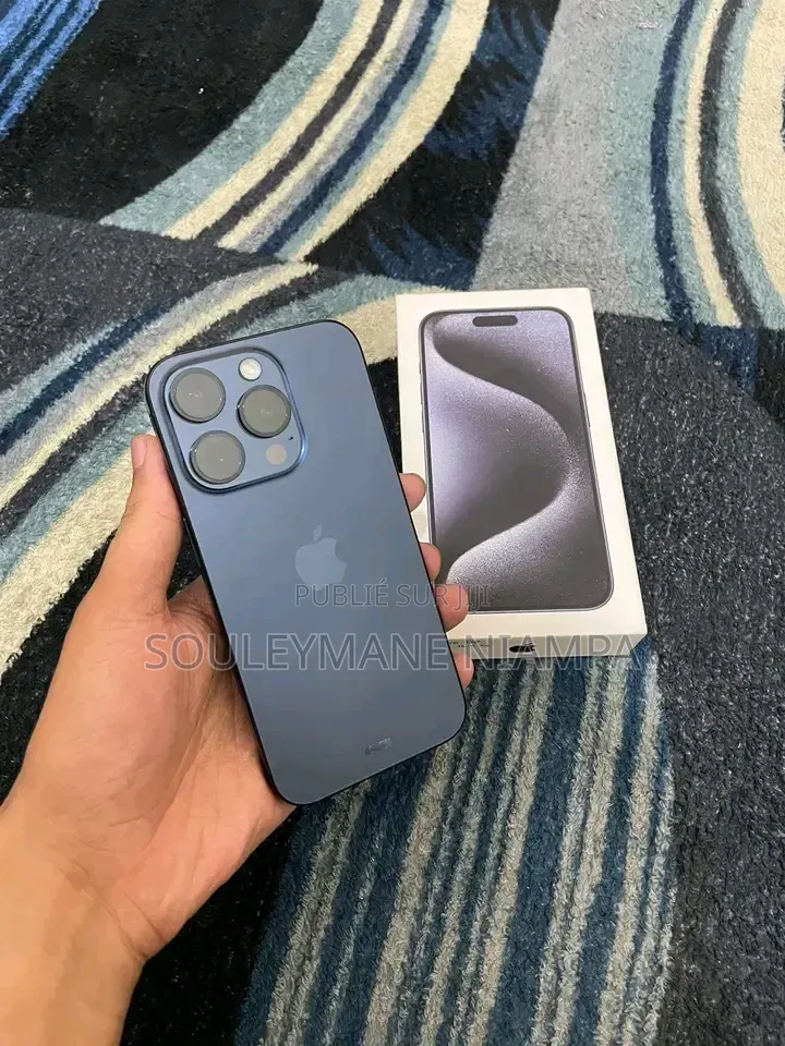 Apple iPhone 15 Pro 128 GB Noir