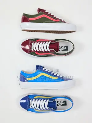 Vans Lx Old Skool 36 en Cuir Verni Bleu