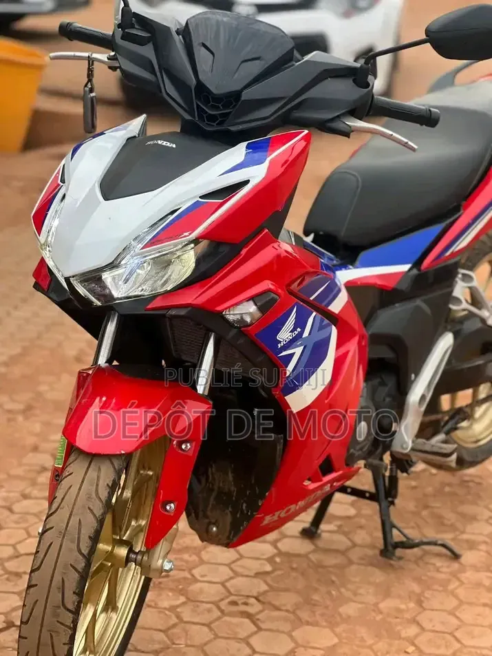 Nouveau Honda Autre 2026 Rouge