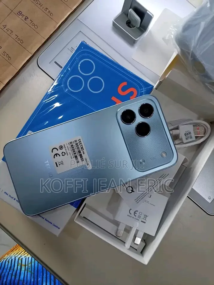 Nouveau Tecno Spark 50 128 GB Argenté