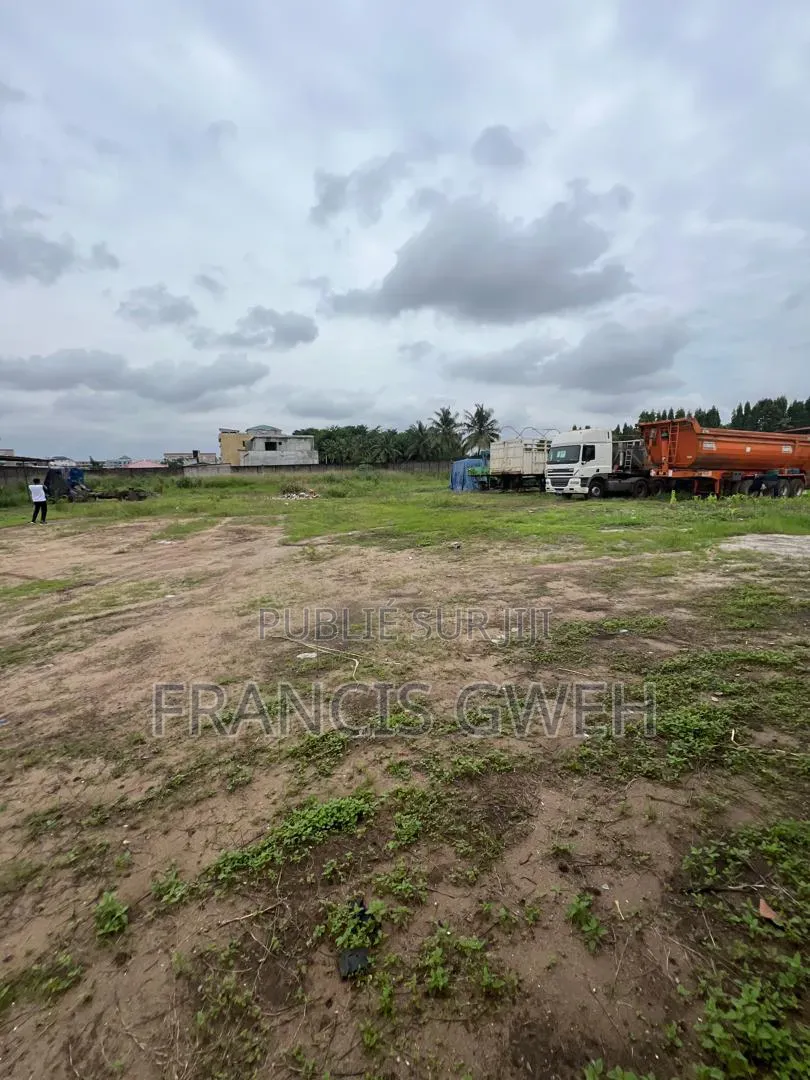 Terrain en Location