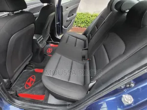 Hyundai Elantra 2017 Bleu