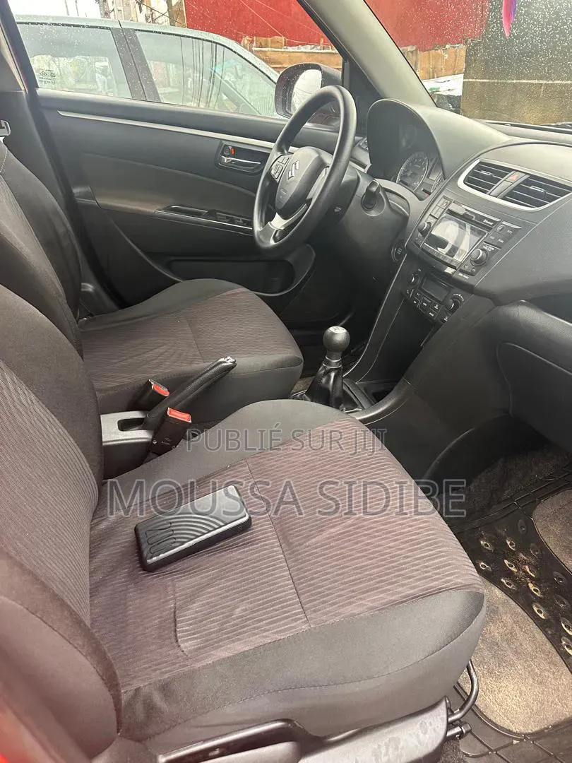 Suzuki Swift 2020 Rouge