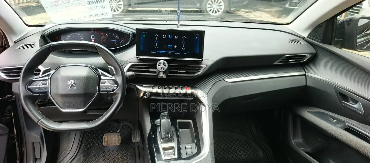 Peugeot 5008 2022 Noir
