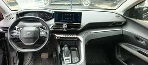 Peugeot 5008 2022 Noir