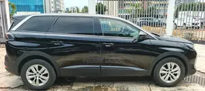 Peugeot 5008 2022 Noir