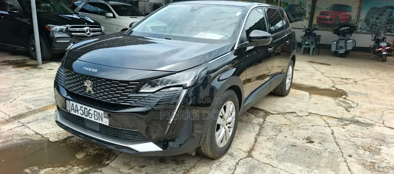 Peugeot 5008 2022 Noir
