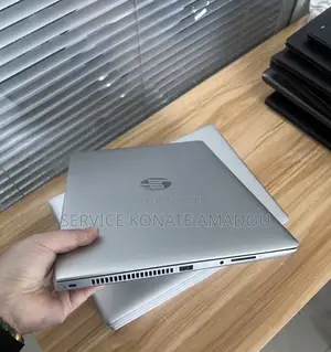 Nouveau HP EliteBook 840 G3 128GB Intel Core i3 SSHD (Hybrid) 72GB