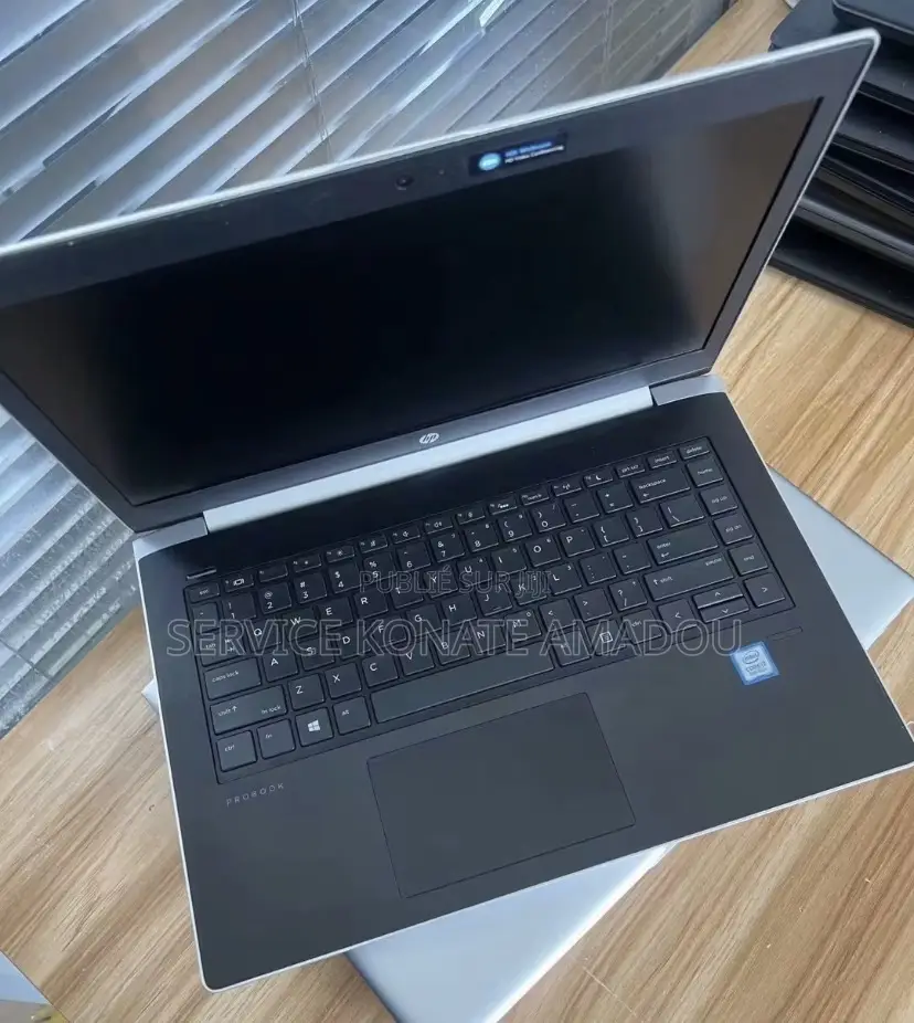 Nouveau HP EliteBook 840 G3 128GB Intel Core i3 SSHD (Hybrid) 72GB