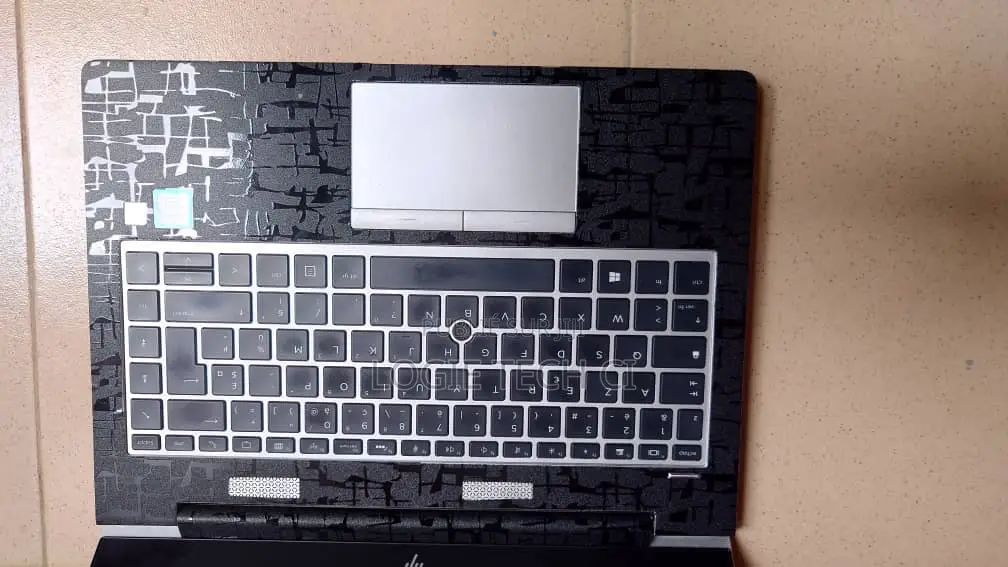 Ordinateur portable HP EliteBook 840 G5 16GB Intel Core i7 SSD 256GB