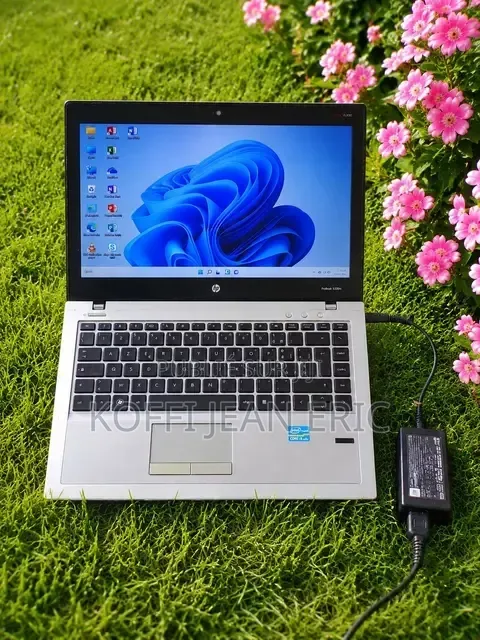 Nouveau HP 200 G4 22 All-in-One 128GB Intel Core i5 HDD 512GB