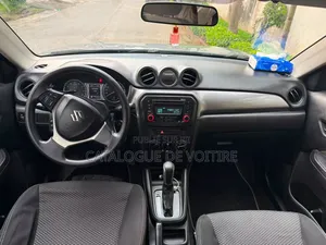 Suzuki Vitara 2020 Gris