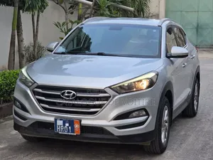 Hyundai Tucson 2017 Gris