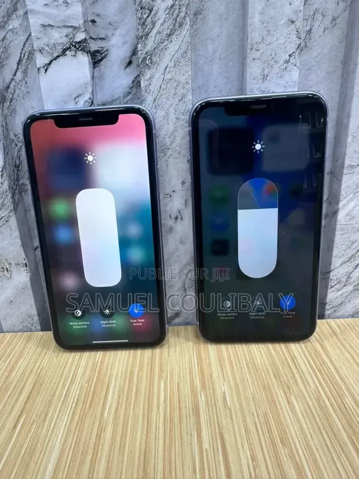 Nouveau Apple iPhone 11 64 GB Autre