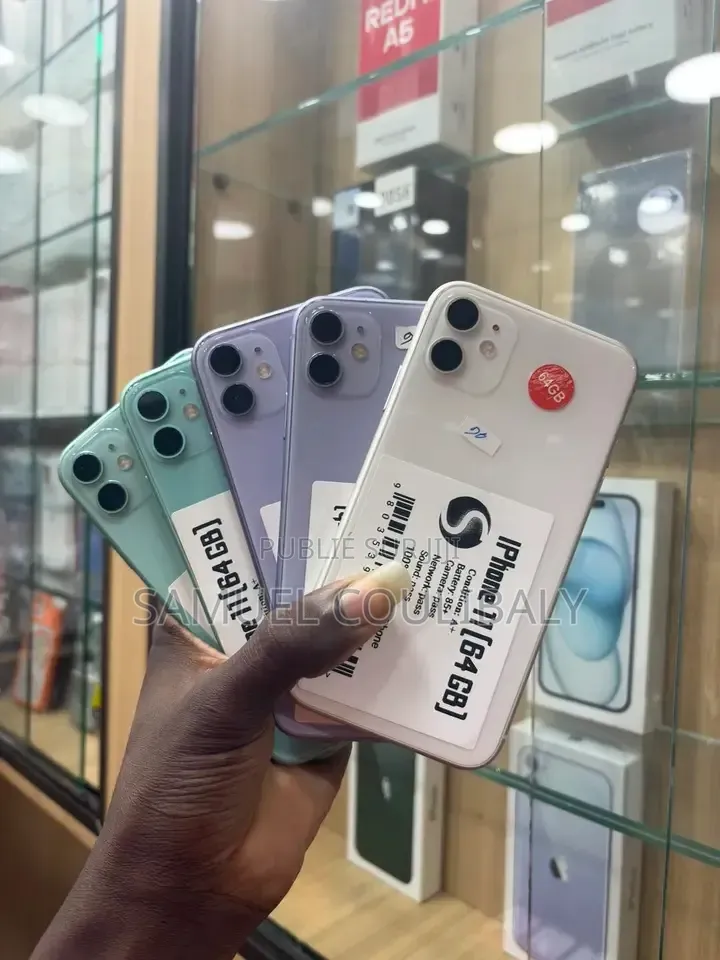 Nouveau Apple iPhone 11 64 GB Autre