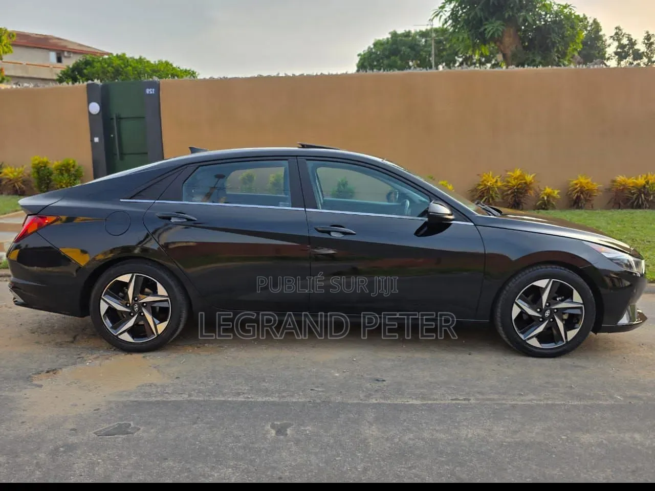 Hyundai Elantra 2022 Noir
