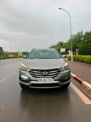 Hyundai Santa Fe 2019 Gris