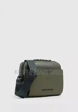 Je Vendre Des Sacs Disponible