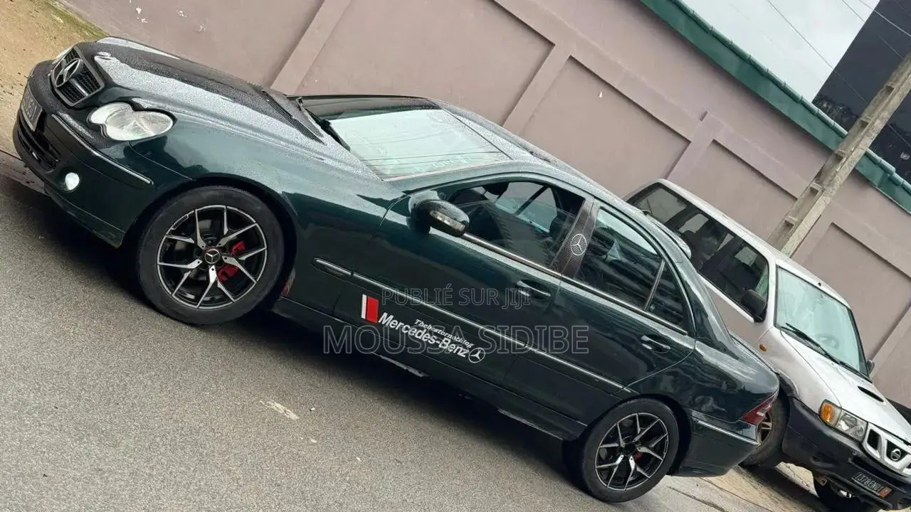Mercedes-Benz C200 2004 Noir