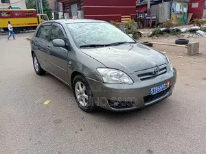 Toyota Corolla 2004 Gris