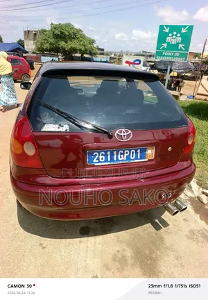 Toyota Corolla 1998 Rouge