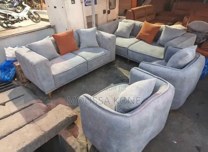 Fauteuil Disponible
