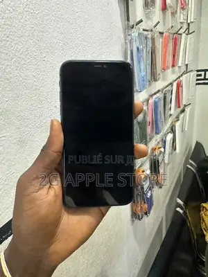 Nouveau Apple iPhone 11 64 GB Noir