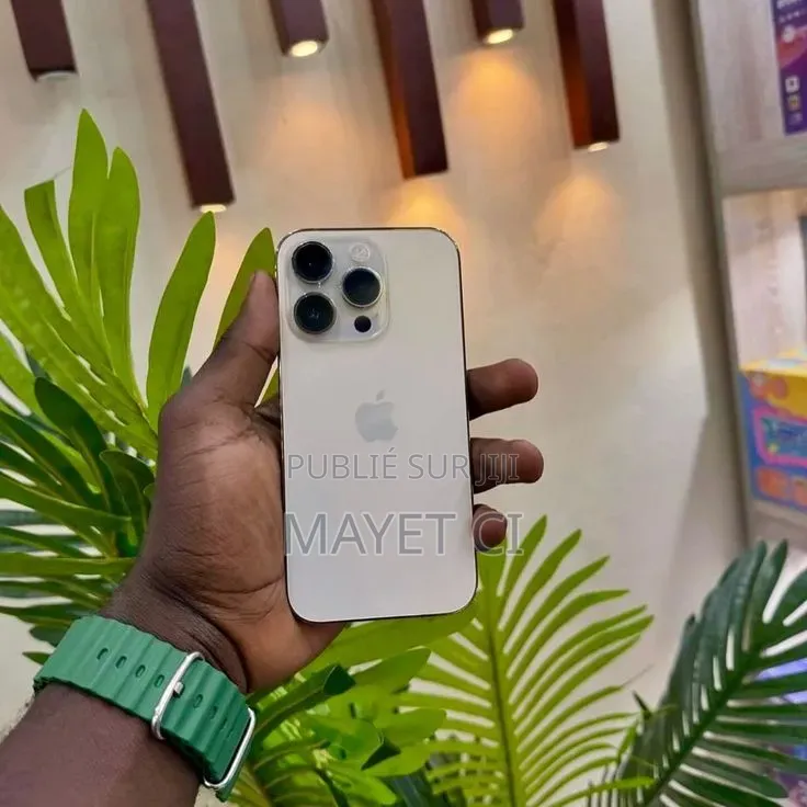 Nouveau Apple iPhone 14 Pro Max 128 GB Doré