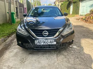 Nissan Altima 2016 Marron
