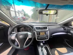 Nissan Altima 2016 Marron