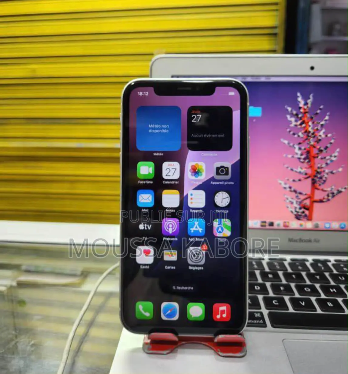 Nouveau Apple iPhone 12 128 GB Rouge