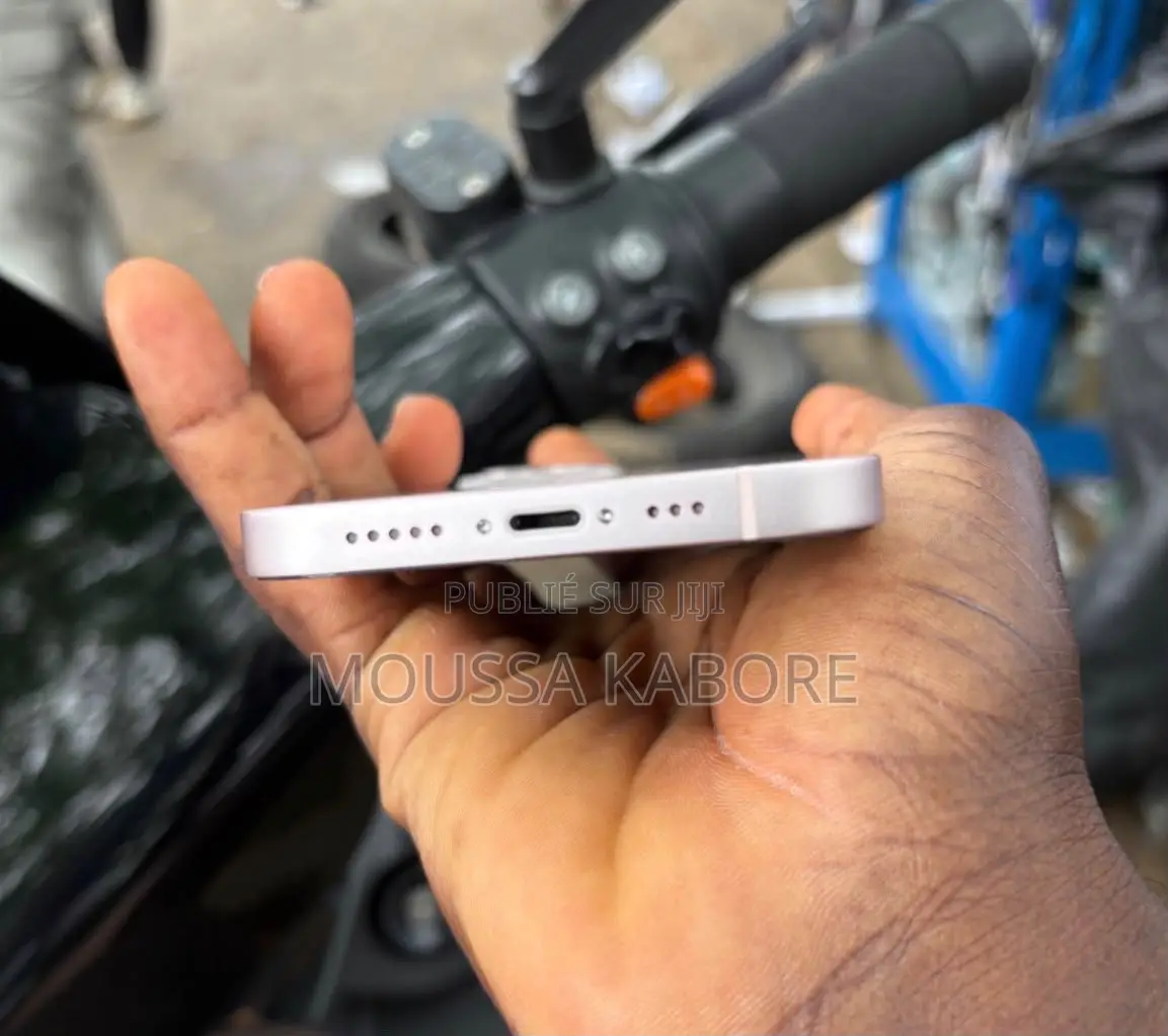 Nouveau Apple iPhone 11 128 GB Blanc