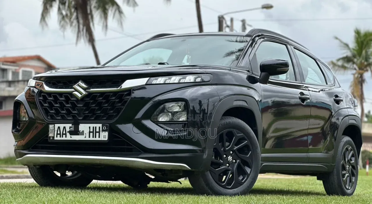 Suzuki Fronx 2024 Noir