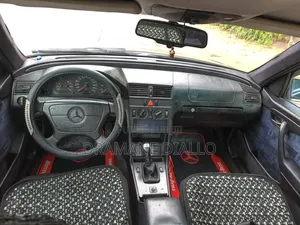 Mercedes-Benz M Class 2000 Noir Mat