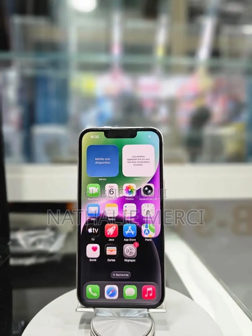 Nouveau Apple iPhone 14 256 GB Blanc